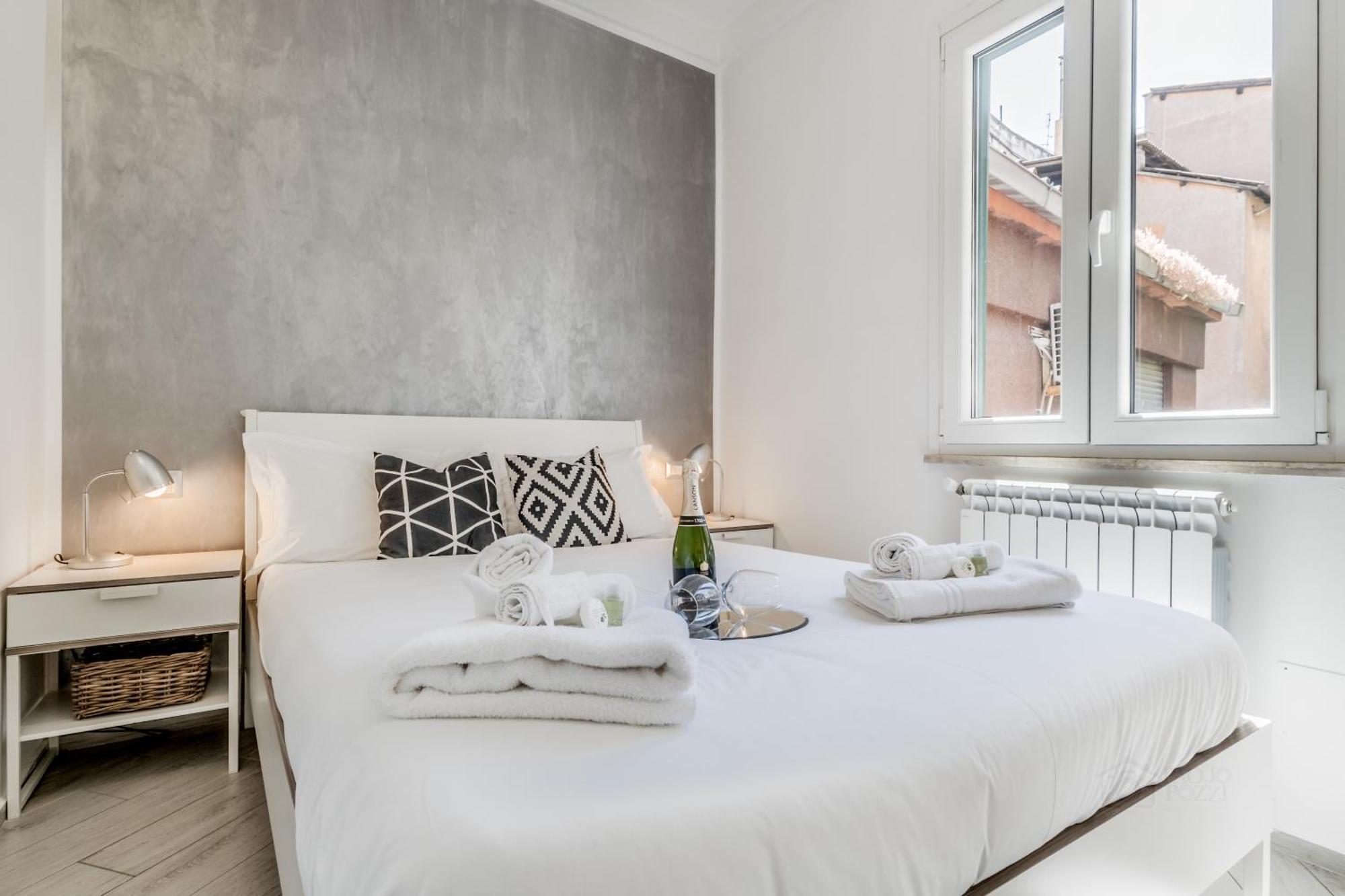 Bbhome Panoramic Flat Colosseo With Private Terrace Appartamento *